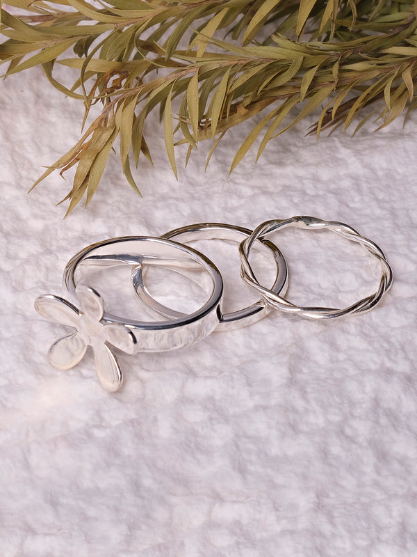 The Floral Attachment Ring in 925 Sterling Silver