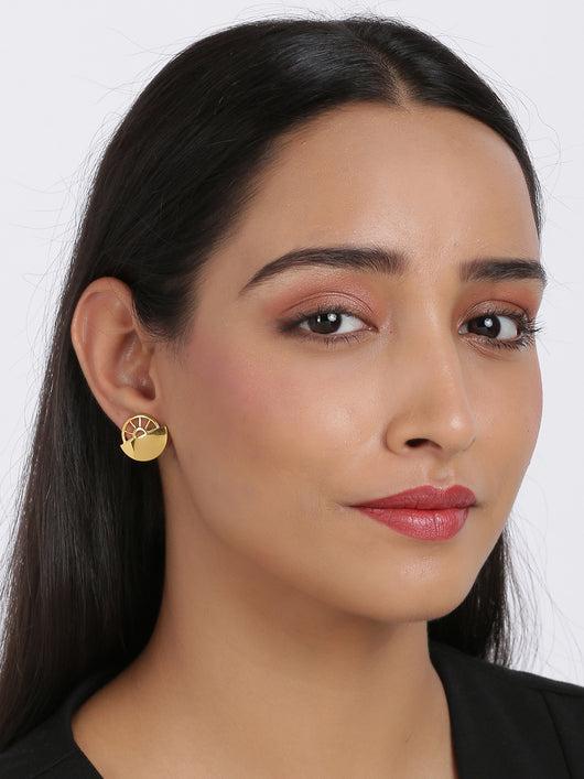 gold plated stud earrings girl