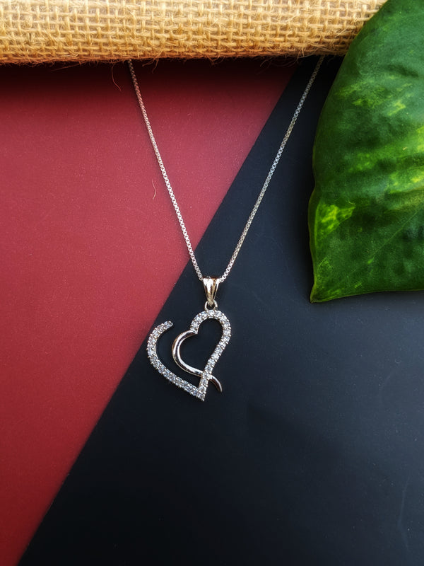 Sparkling Heart Pendant and Neckchain in 925 Sterling Silver